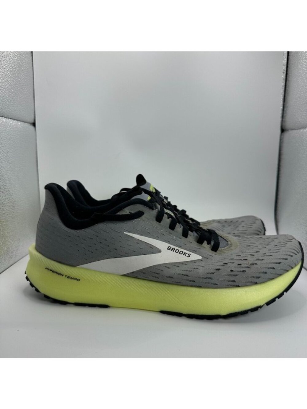 Brooks Hyperion Tempo Shoes Mens Size 10 Gray Yellow Running Cushioned